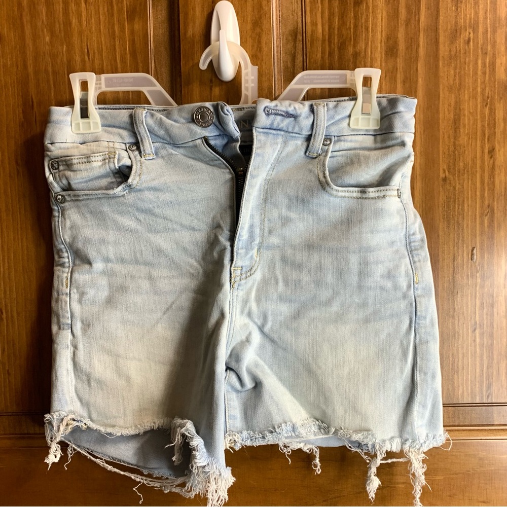 Women’s American Eagle Curvy High Rise Shortie Next level stretch shorts size 6